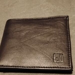 Stone Mountain Accessories Black Key & Card Holder